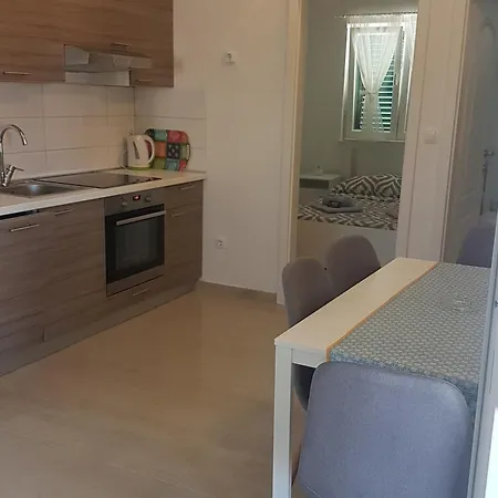 Appartamento By The Sea Jadrija, Sibenik - 18976 *